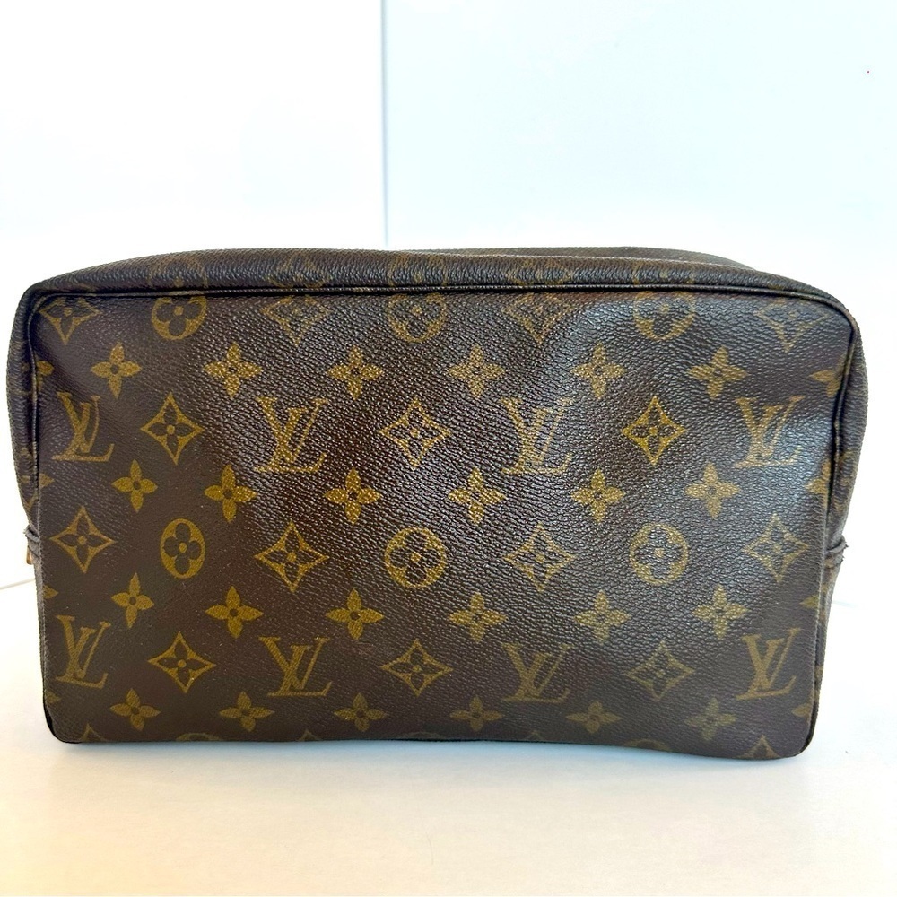 ✨ Vintage Louis Vuitton Monogram Trousse Toilette 28 Cosmetic Bag
